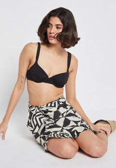 BE SUNSET ασπρόμαυρη φούστα - παρεό - Nadia Lingerie