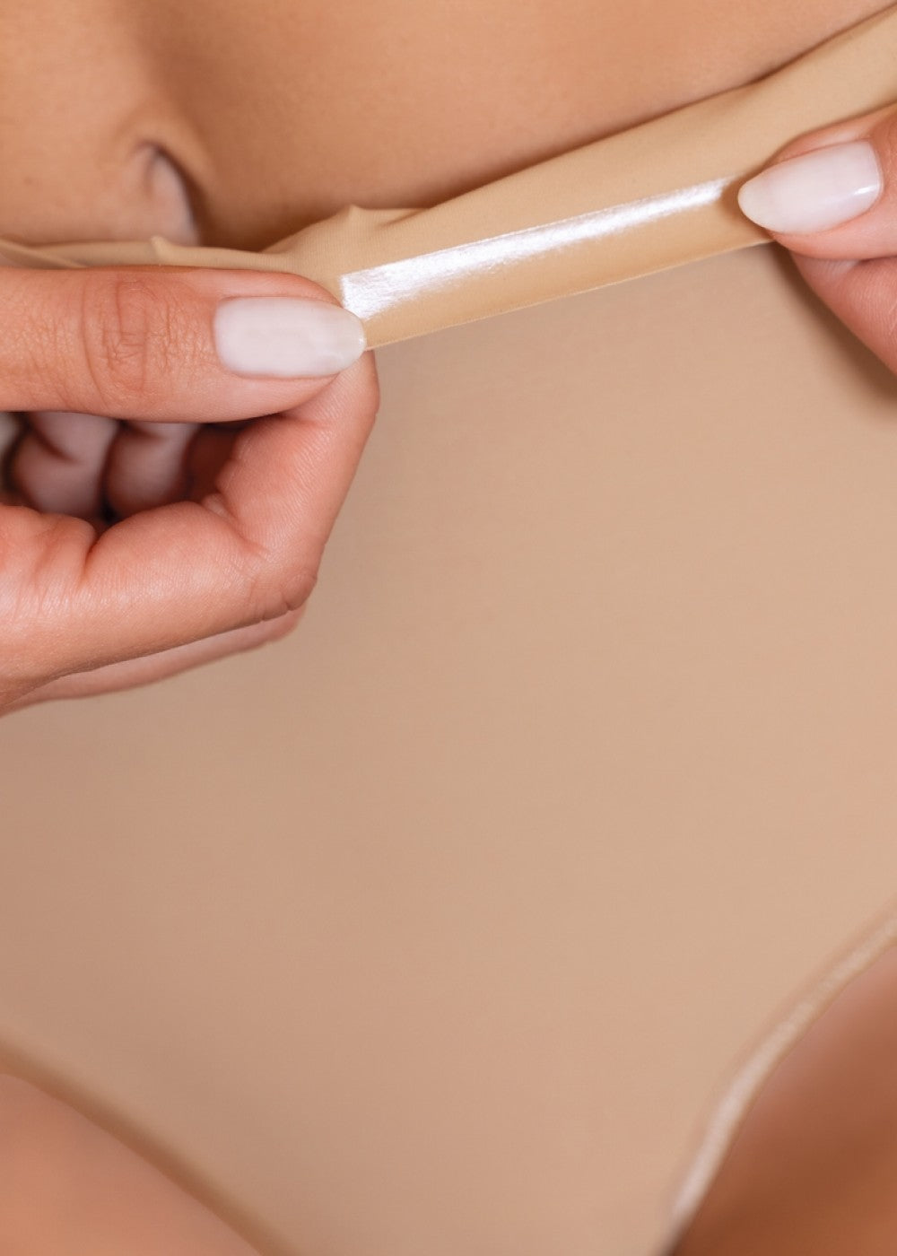 Λαστέξ εσώρουχο Brazilian string - Nadia Lingerie