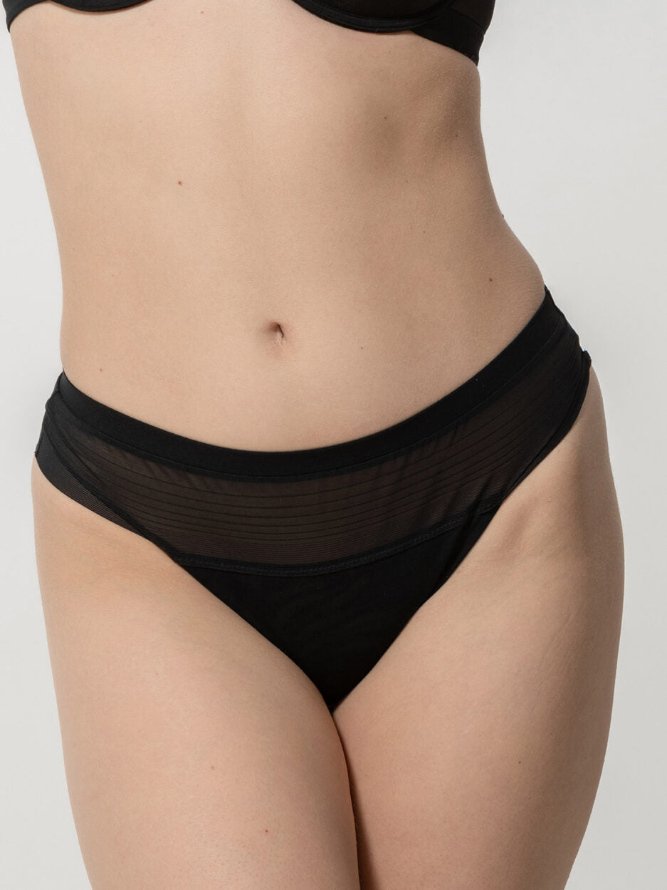 Lust string - Nadia Lingerie