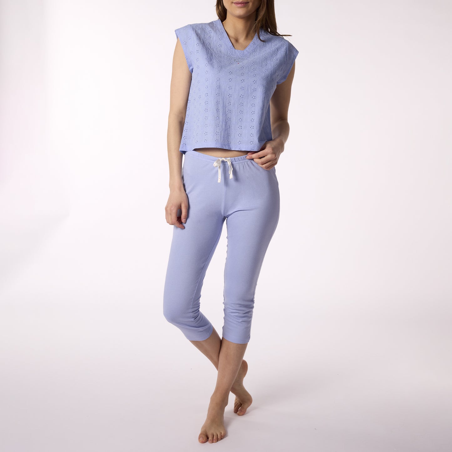 Σετ πυτζάμας με κάπρι παντελόνι