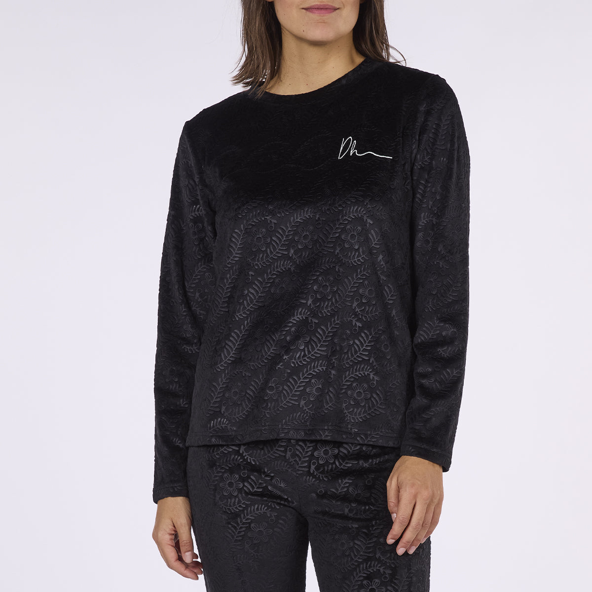 Μαύρες γυναικείες πιτζάμες χειμερινές με ανάγλυφα φύλλα - Nadia Lingerie