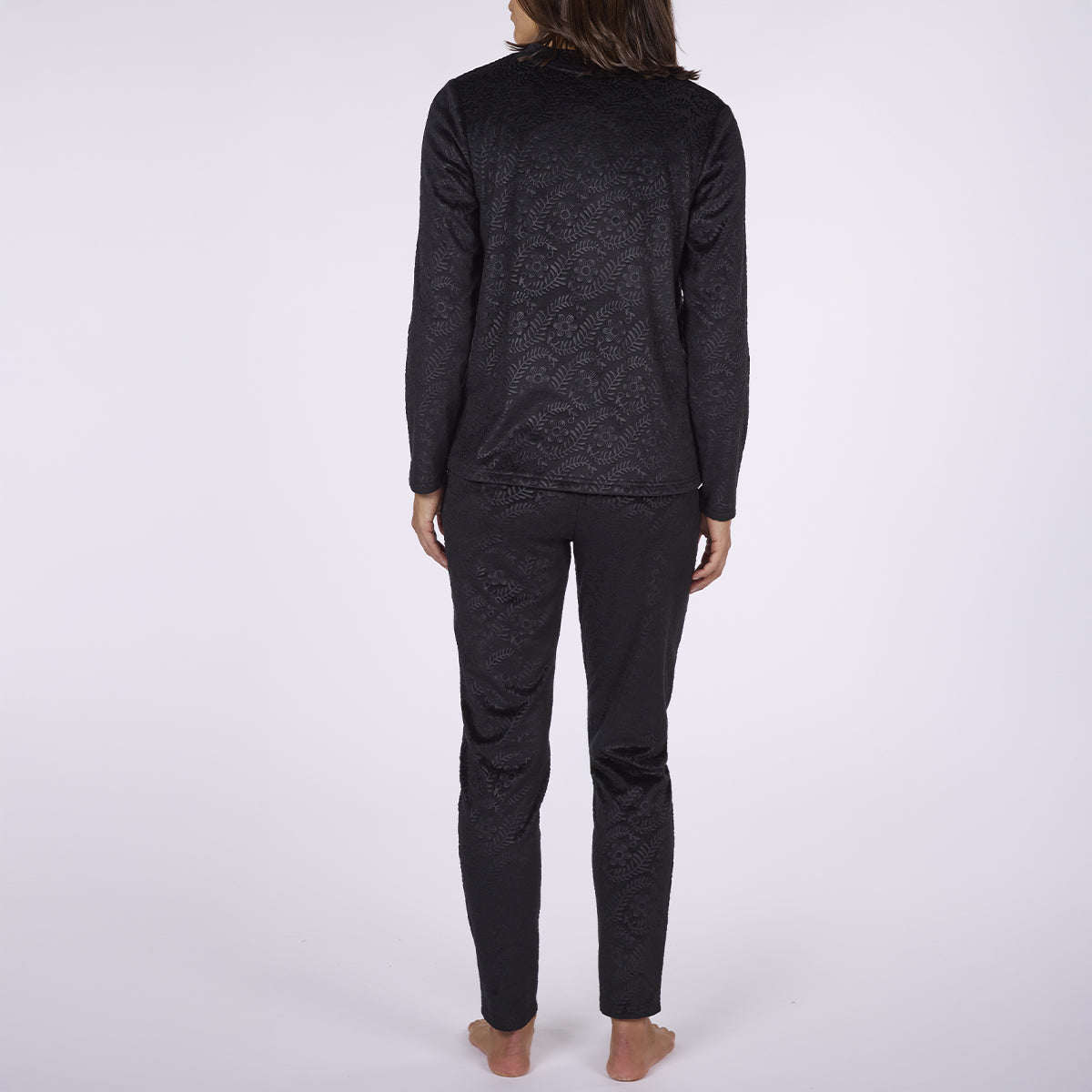 Μαύρες γυναικείες πιτζάμες χειμερινές με ανάγλυφα φύλλα - Nadia Lingerie